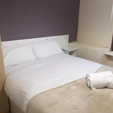 Cheap Budget Apartamento Galway
